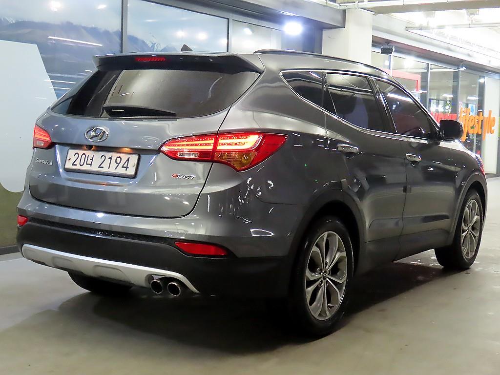 HYUNDAI Santa Fe - Vista 4
