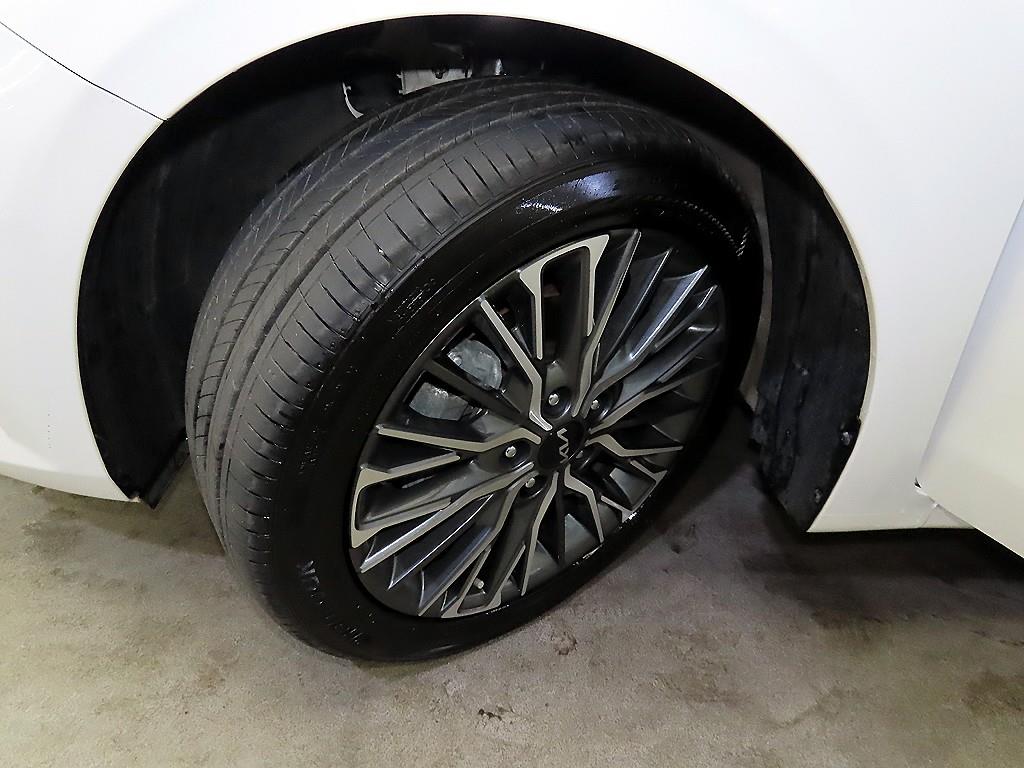 KIA K3 2023 Blanco - Importación desde Corea - HF Imports Iquique - Foto 20