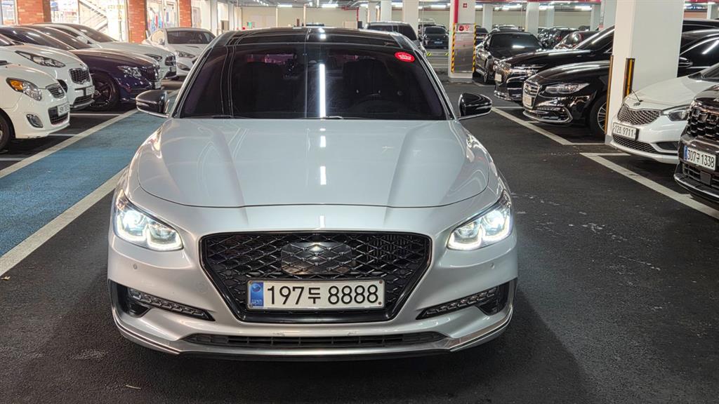 HYUNDAI Grandeur - Vista 2