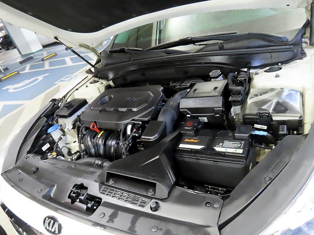 KIA K7 2017 Blanco - Importación desde Corea - HF Imports Iquique - Foto 18