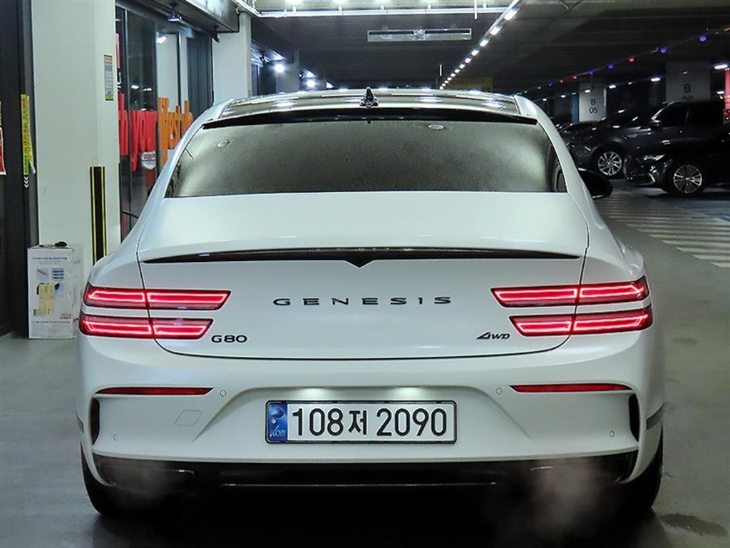 Genesis G80 - Vista 5