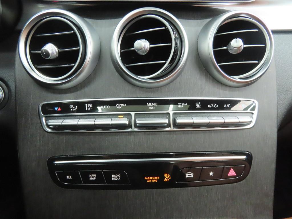 Mercedes Benz GLC Class - Vista 11