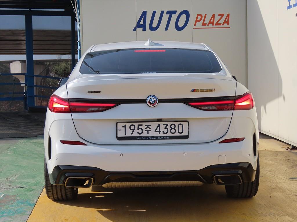 BMW 2 series - Vista 4