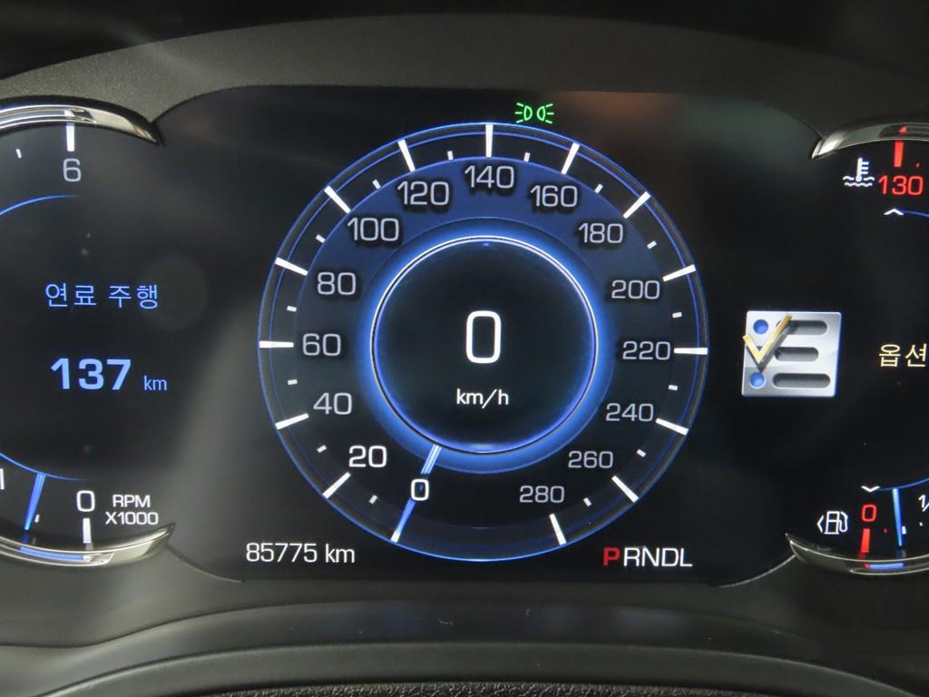 Cadillac Escalade - Vista 8