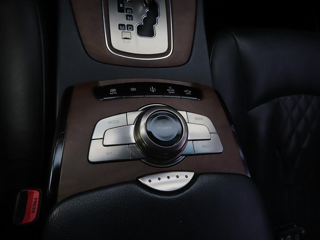 Ssangyong Chairman 2016 Negro - Importación desde Corea - HF Imports Iquique - Foto 16