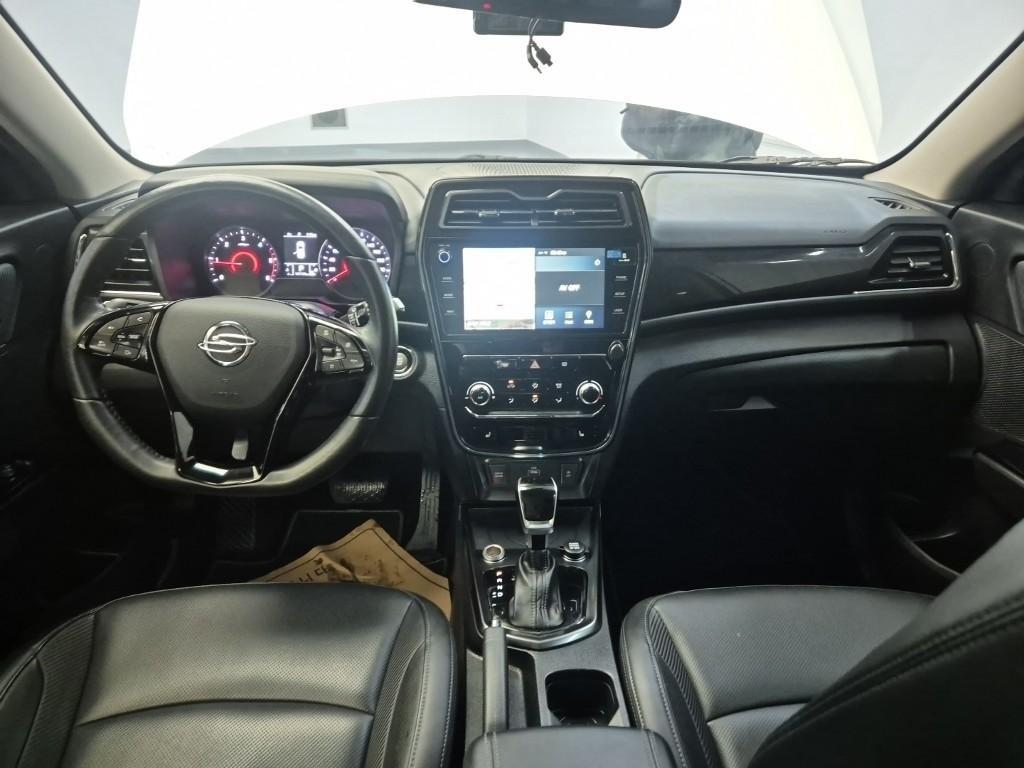 Ssangyong Tivoli - Vista 7