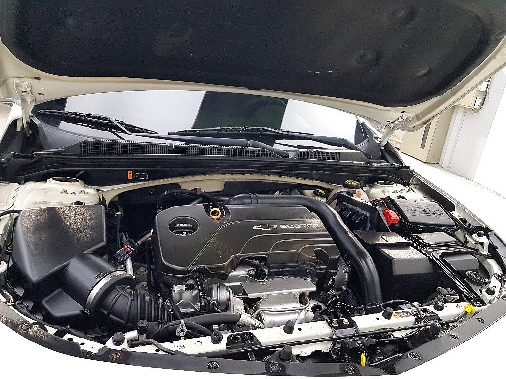 Chevrolet Malibu - Vista 6