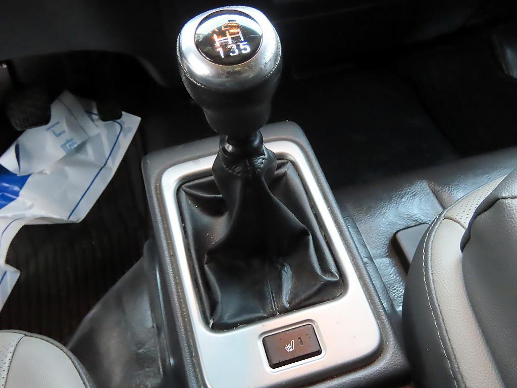 medium and large cargo truck 2019 Blanco - Importación desde Corea - HF Imports Iquique - Foto 14