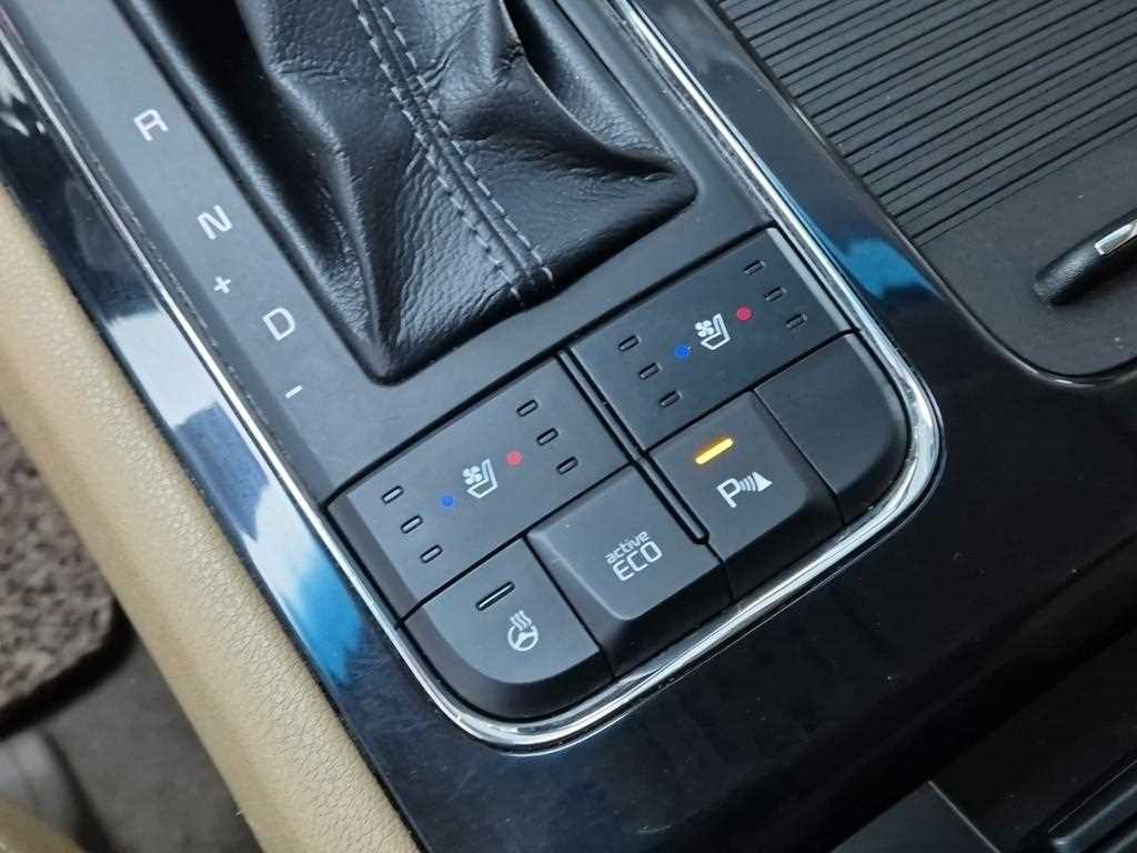 KIA Carnival 2018 Negro - Importación desde Corea - HF Imports Iquique - Foto 17