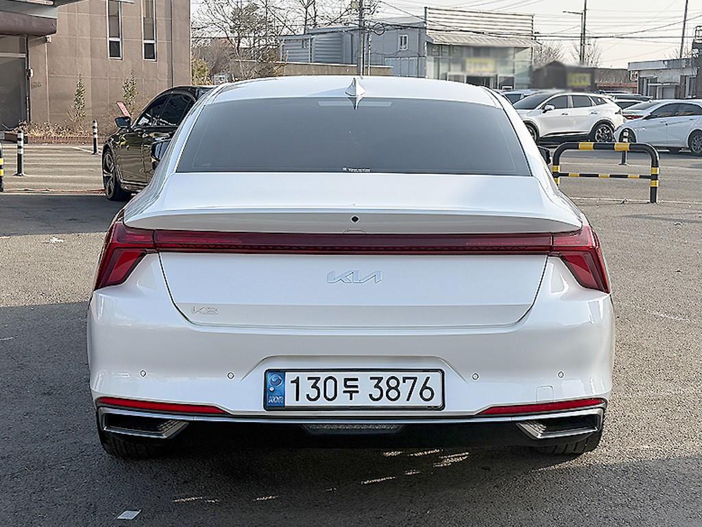 KIA K8 - Vista 3