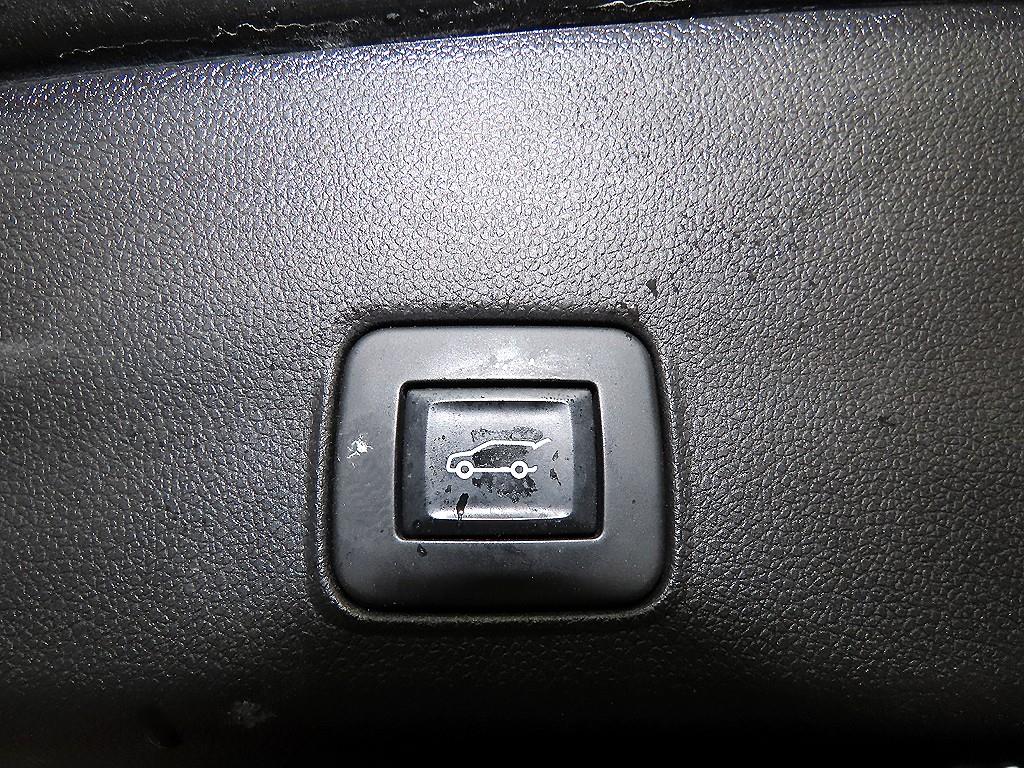 Chevrolet Trail Blazer 2022 Negro - Importación desde Corea - HF Imports Iquique - Foto 16