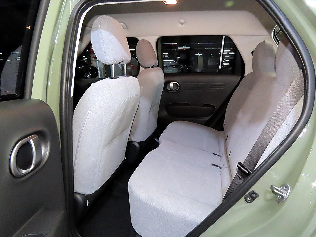 HYUNDAI Casper - Vista 7