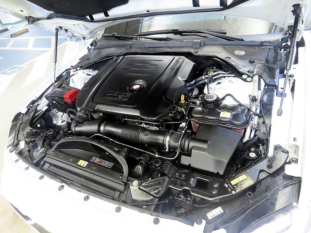 Jaguar XF 2019 Blanco - Importación desde Corea - HF Imports Iquique - Foto 19