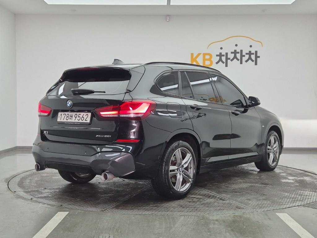 BMW X1 - Vista 4