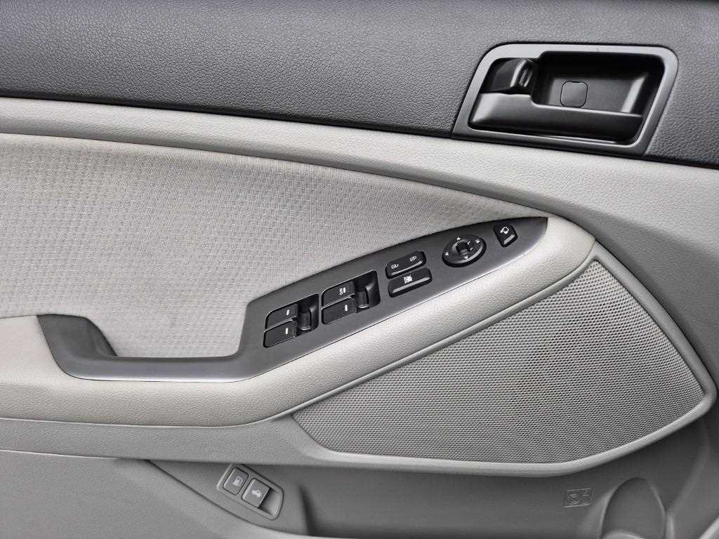 KIA K5 2011 Plateado - Importación desde Corea - HF Imports Iquique - Foto 17