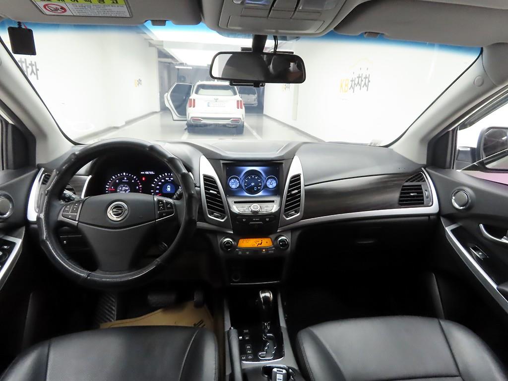 Ssangyong Korando - Vista 6