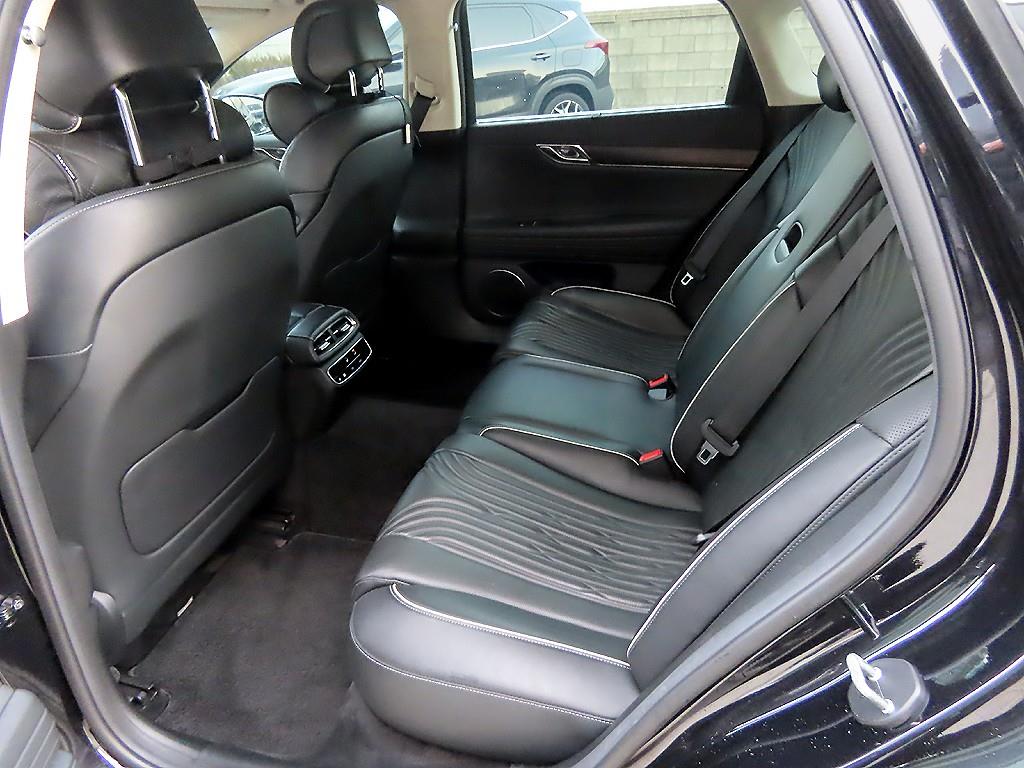 Genesis G80 - Vista 6