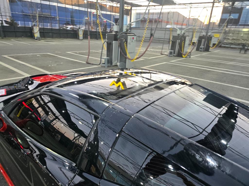 Chevrolet Corvette - Vista 9