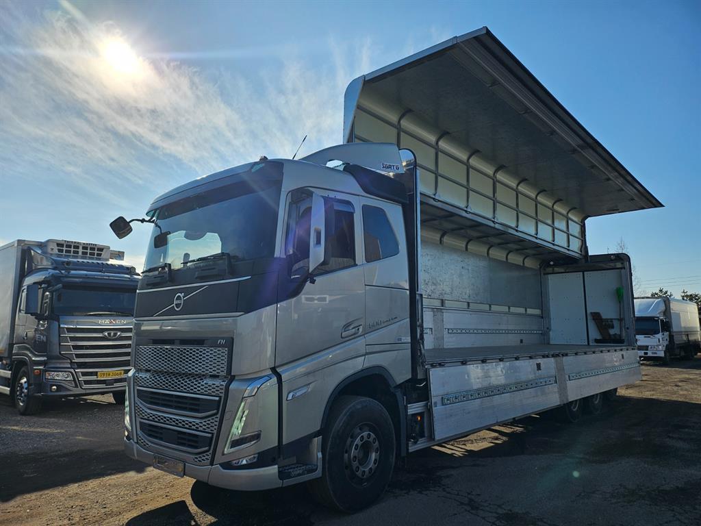 medium and large cargo truck - Vista 8