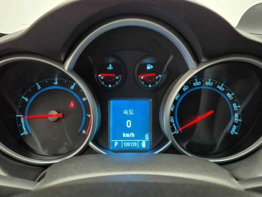 Chevrolet Cruise - Vista 6