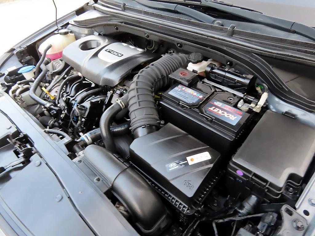 HYUNDAI Avante 2018 Gris - Importación desde Corea - HF Imports Iquique - Foto 19