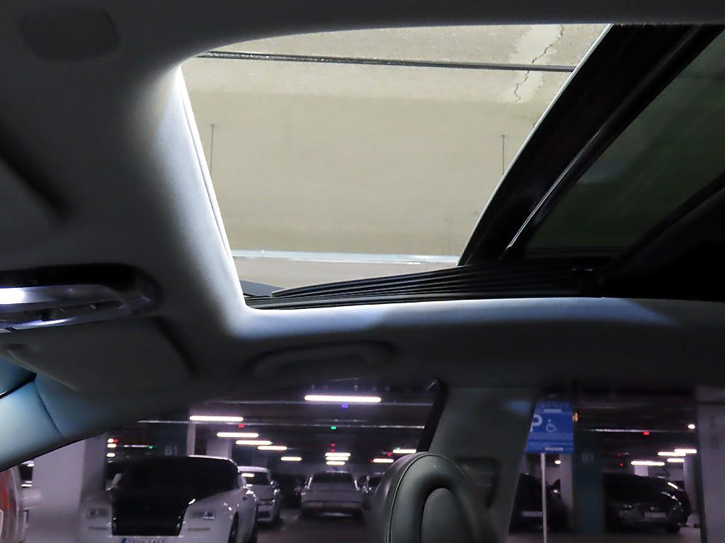 HYUNDAI Grandeur 2012 Blanco - Importación desde Corea - HF Imports Iquique - Foto 17