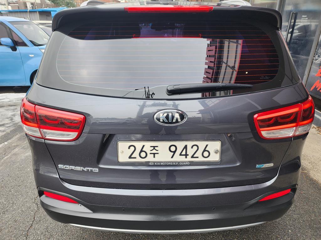 KIA Sorento - Vista 4