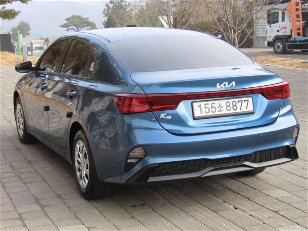 KIA K3 - Vista 7