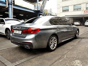 BMW 5 Series - Vista 8