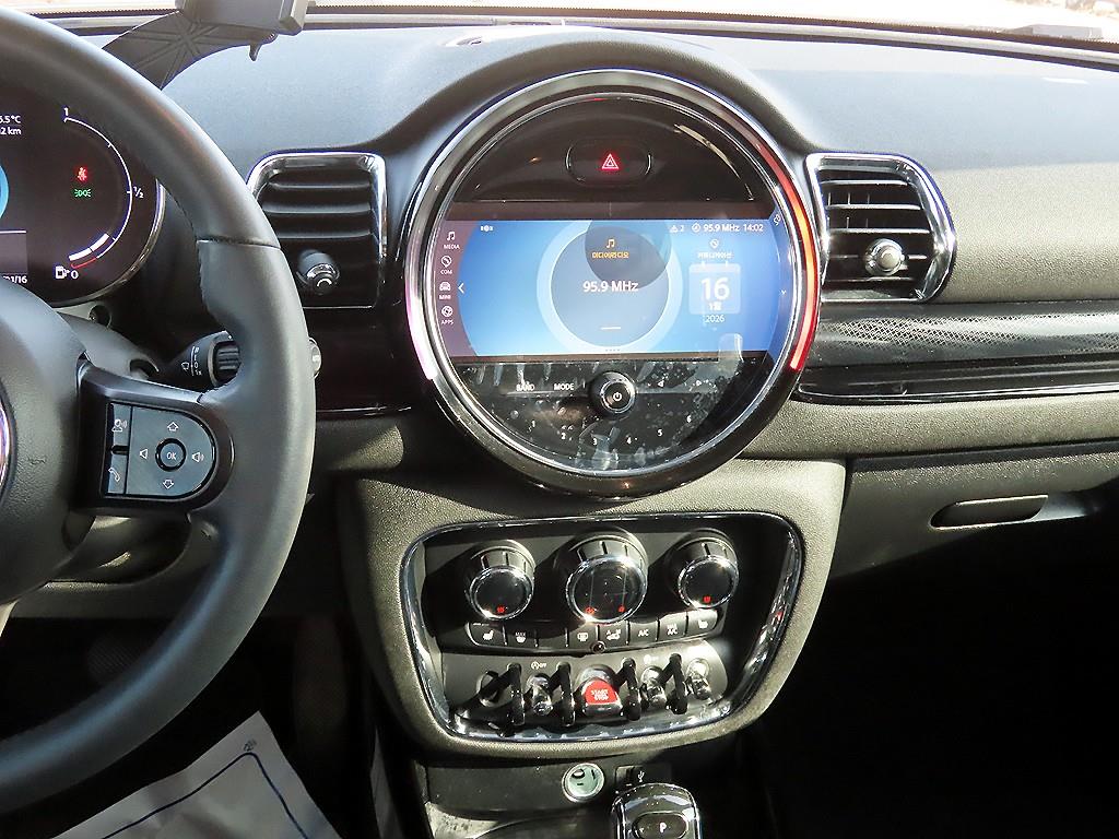 Mini Clubman - Vista 11