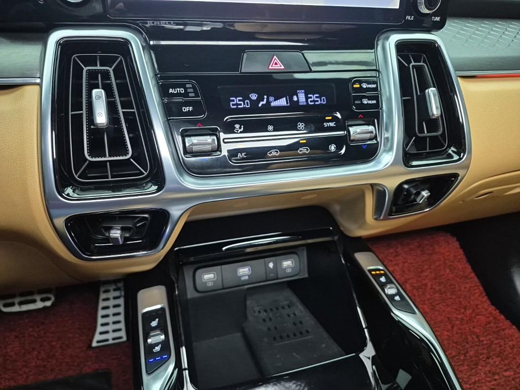 KIA Sorento - Vista 10