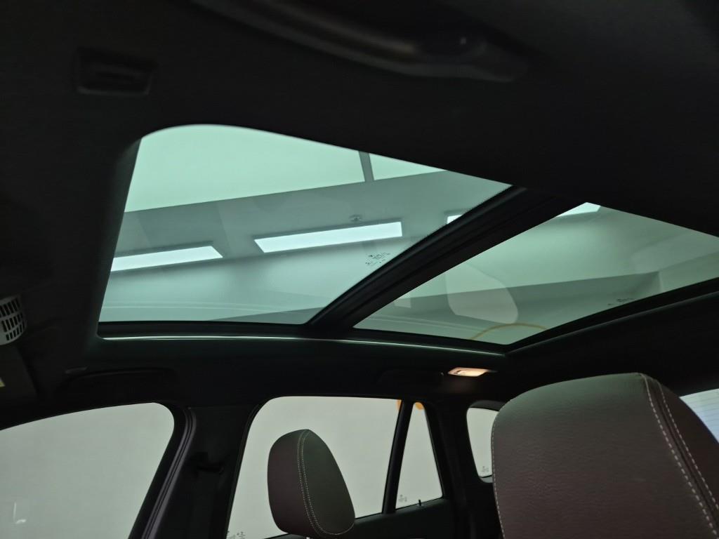 BMW X1 2022 Negro - Importación desde Corea - HF Imports Iquique - Foto 13