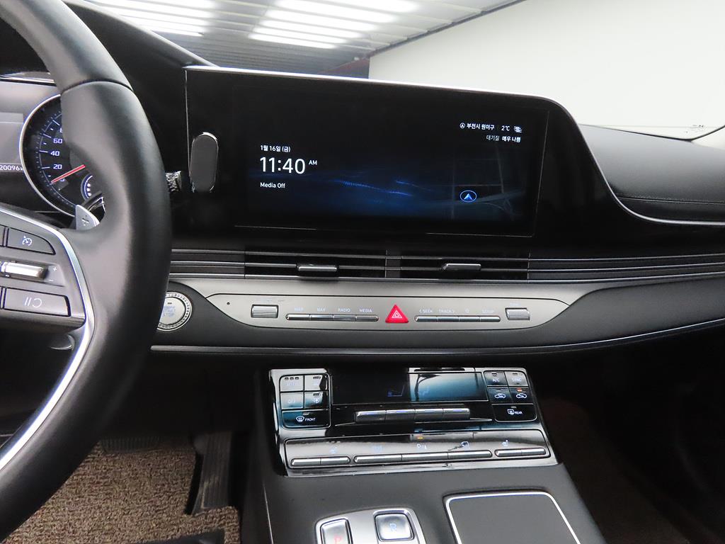 HYUNDAI Grandeur - Vista 10