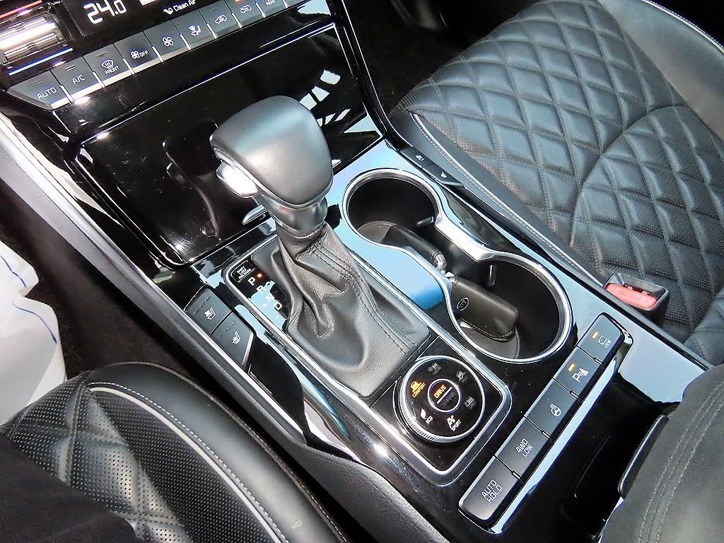 KIA Mohave - Vista 11