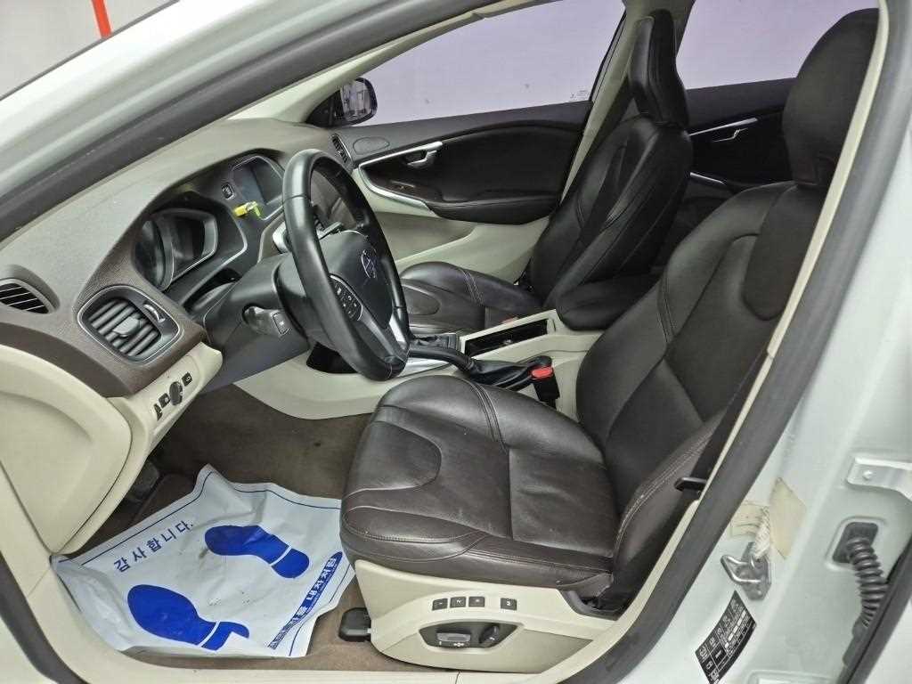 Volvo V40 - Vista 11