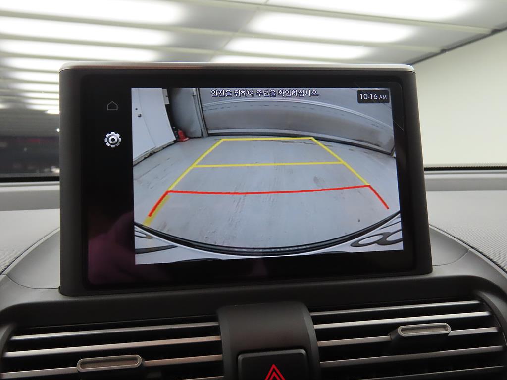 HYUNDAI Casper - Vista 12