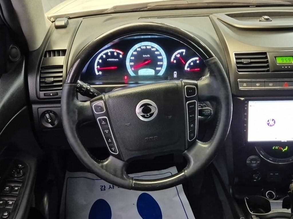 Ssangyong Rexton - Vista 9