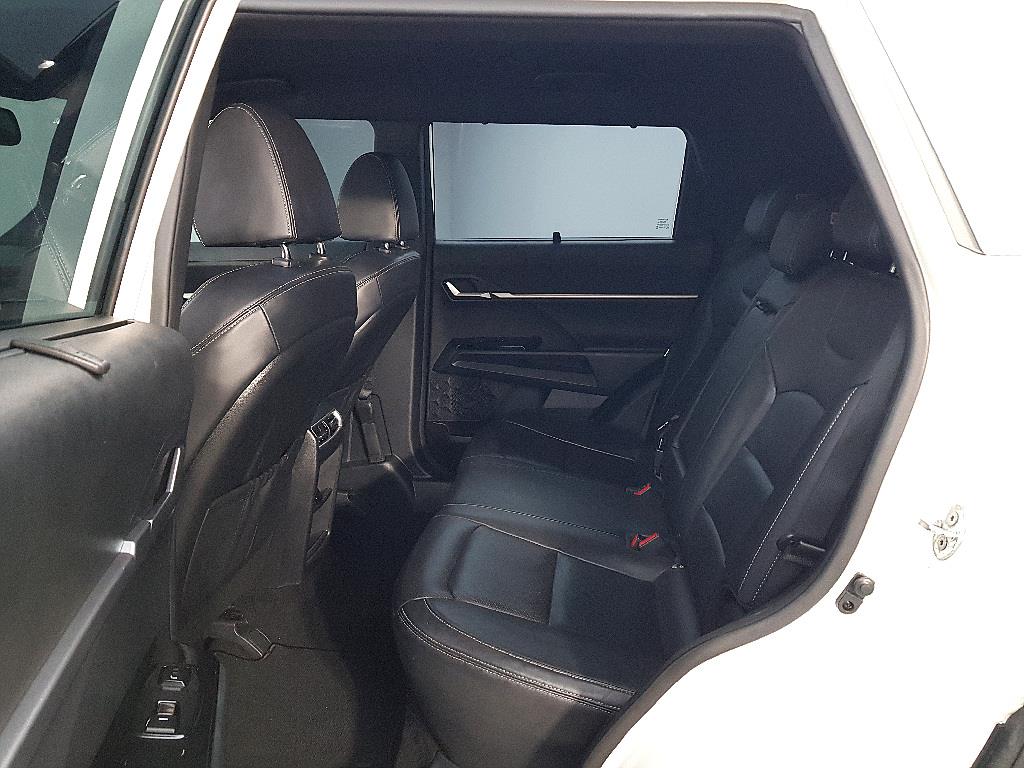 Ssangyong Torres - Vista 9