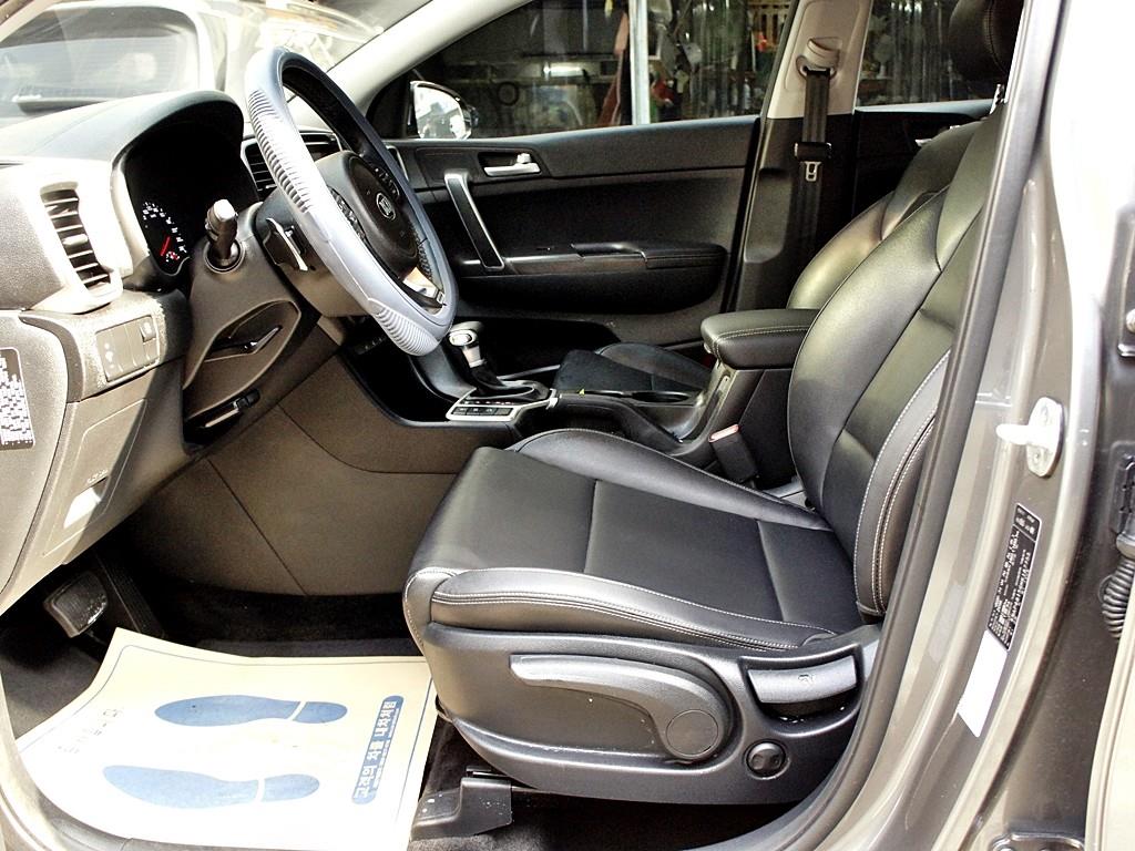 KIA Sportage - Vista 9