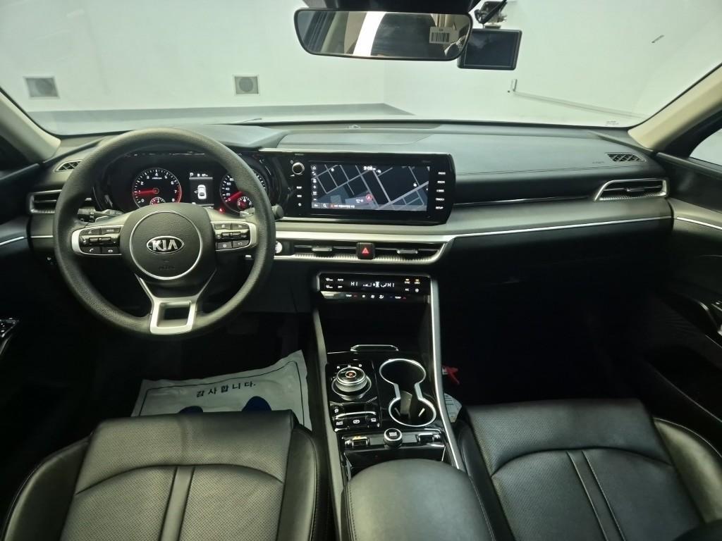 KIA K5 - Vista 7
