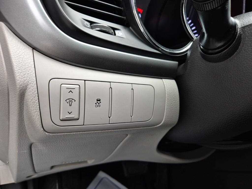 KIA K5 2011 Plateado - Importación desde Corea - HF Imports Iquique - Foto 16