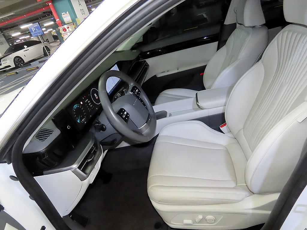 HYUNDAI Grandeur - Vista 6