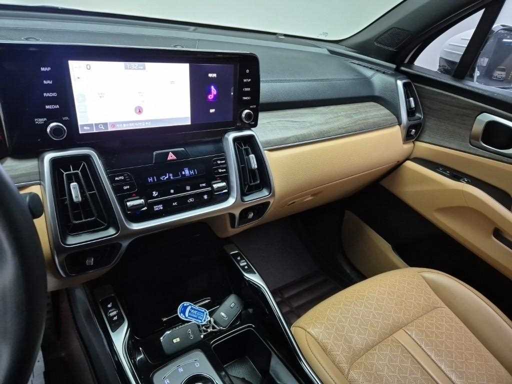 KIA Sorento - Vista 10