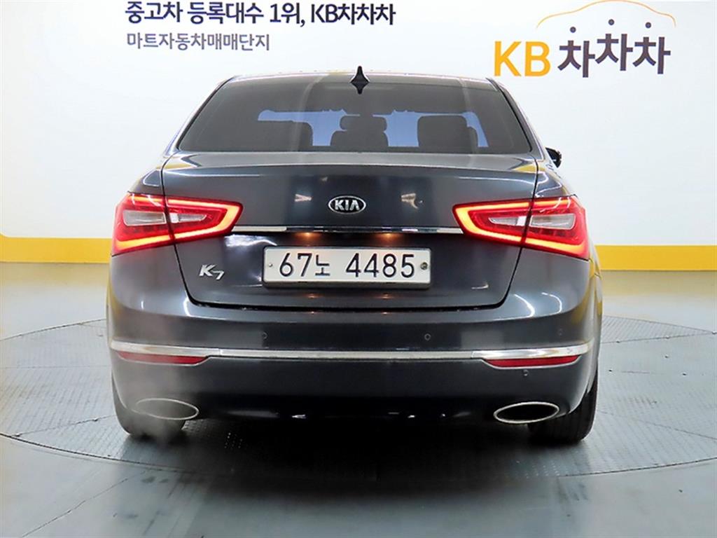 KIA K7 - Vista 5