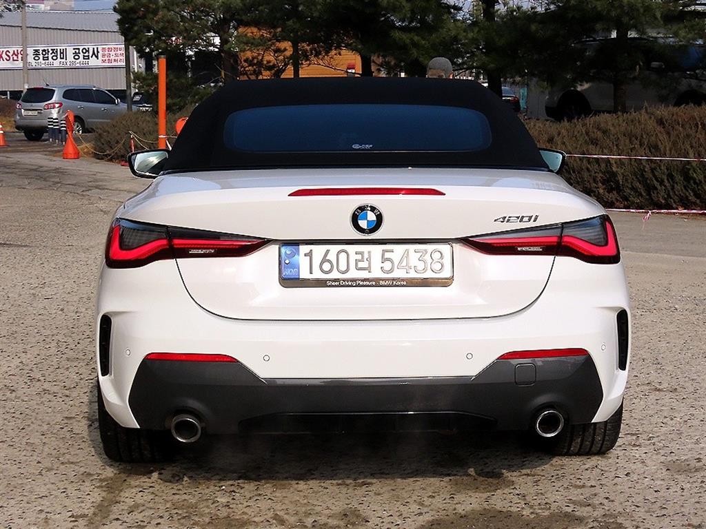 BMW 4 Series - Vista 4