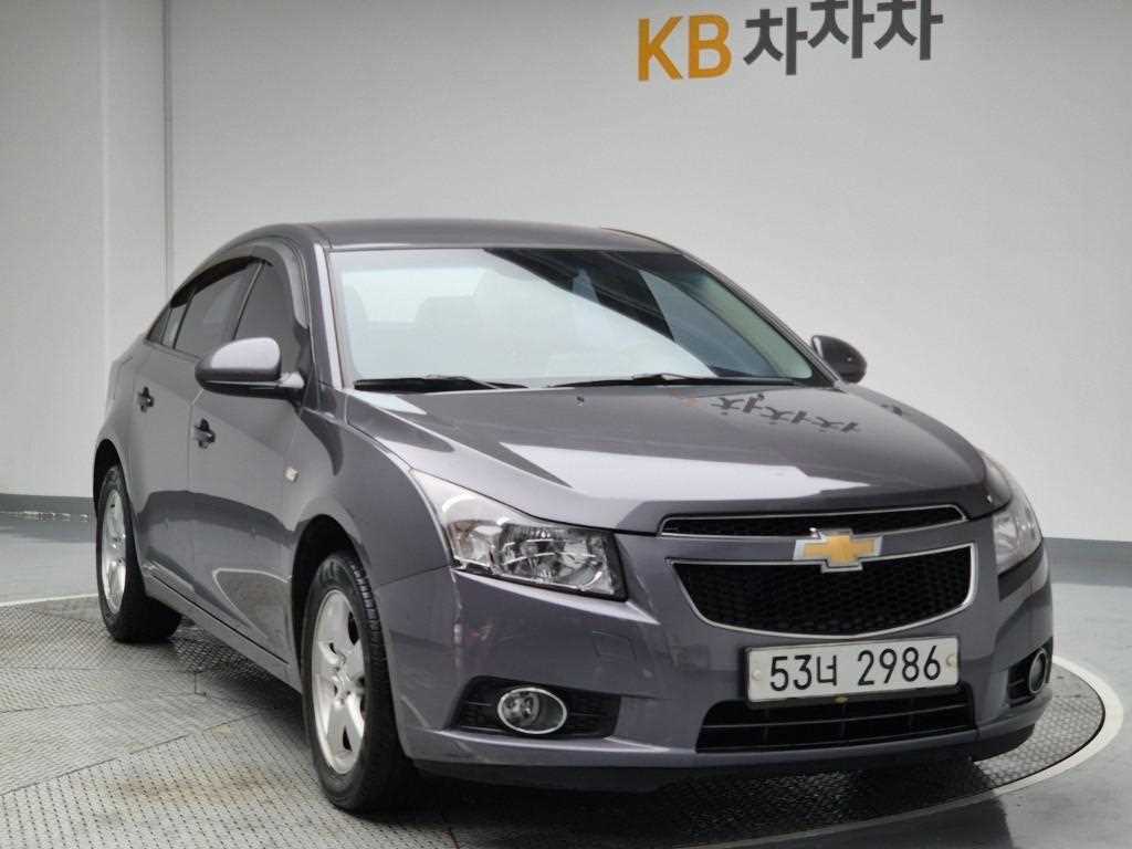 Chevrolet Cruise - Vista 4
