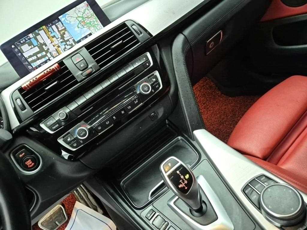 BMW 4 Series - Vista 10