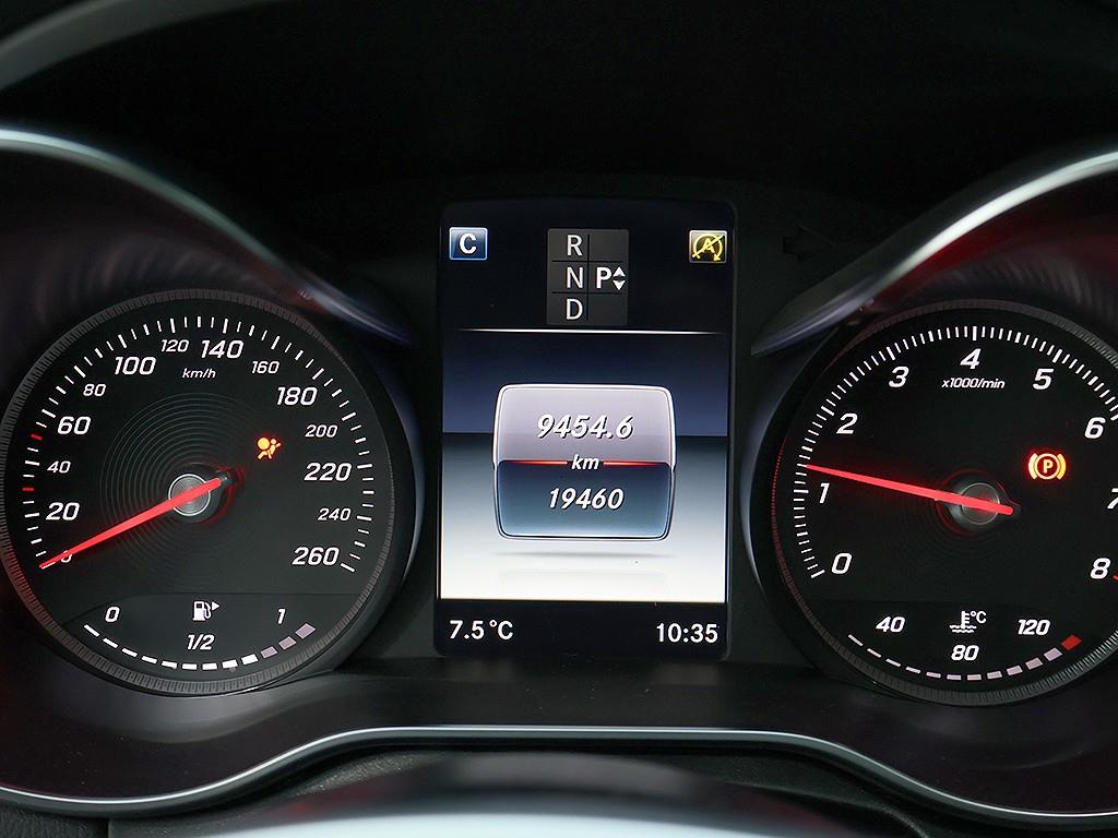 Mercedes Benz C Class - Vista 11