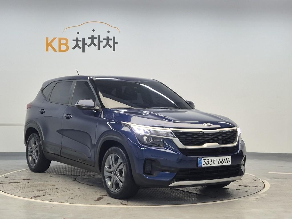 KIA Seltos - Vista 4