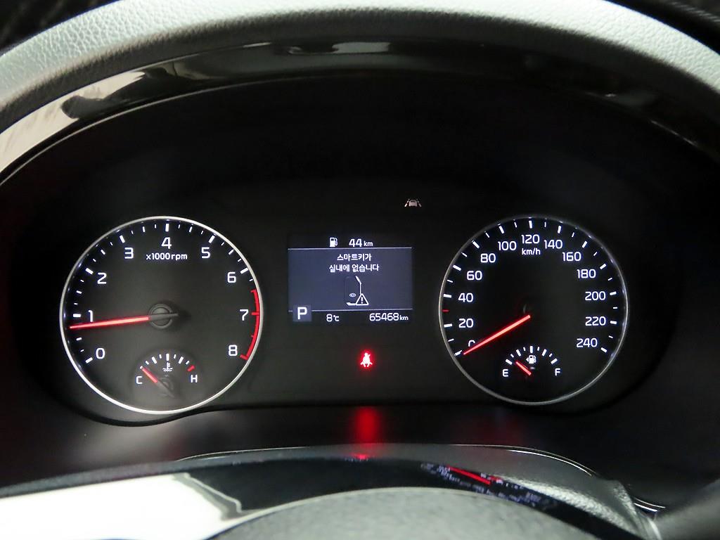 KIA Seltos - Vista 5